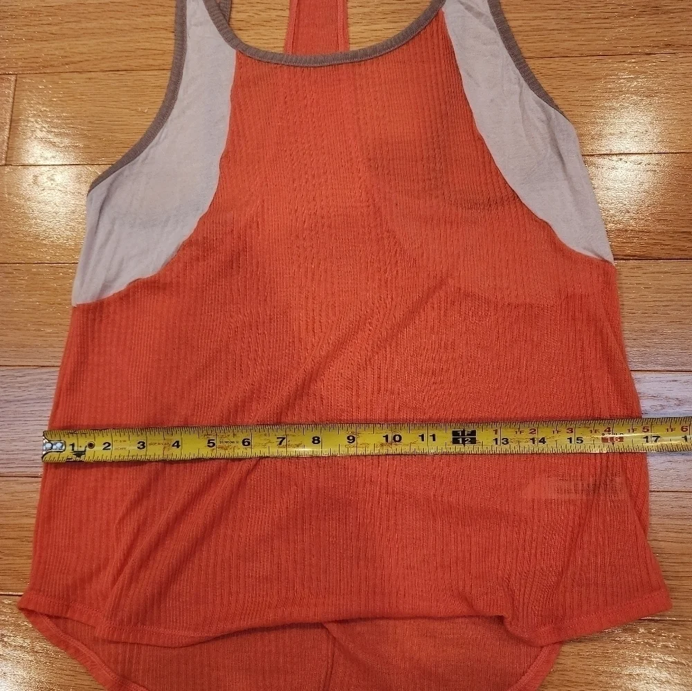 NWOT FREE PEOPLE Tank size small